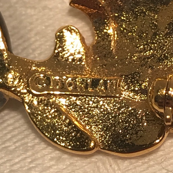 VINTAGE D'ORLAN SKUNK BLACK ENAMEL CRYSTAL BROOCH - Picture 6 of 11